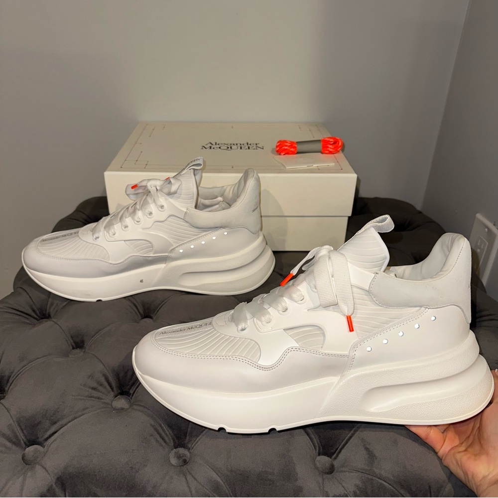 New Size 46 Alexander McQueen Sneakers White Silver - Picture 4 of 14